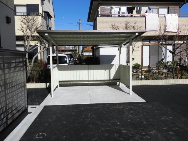 物件外観写真4　(駐輪場)