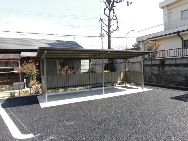 物件外観写真3　(駐輪場)