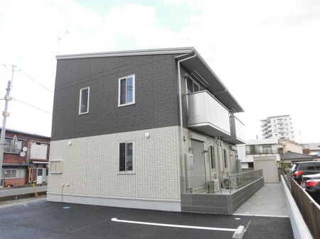 ラウレア平和町外観写真
