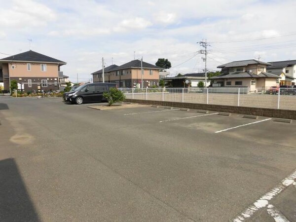 駐車場(駐車場)