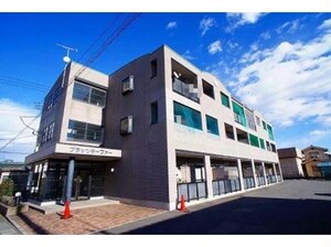 プラッツキーファー外観写真