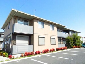シャーメゾン・ルーチェＤ（今泉町）外観写真