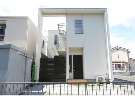 レジデンス赤坂（太田町）外観写真