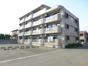 マンションディアコート（韮塚町）外観写真