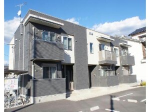 フィオーレ（今泉町）外観写真