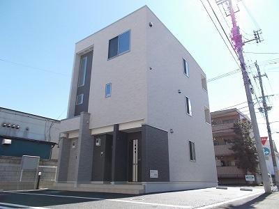 ル・ヴァンヴェールⅢ（緑町）