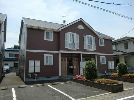 カサベルデB（安堀町）外観写真