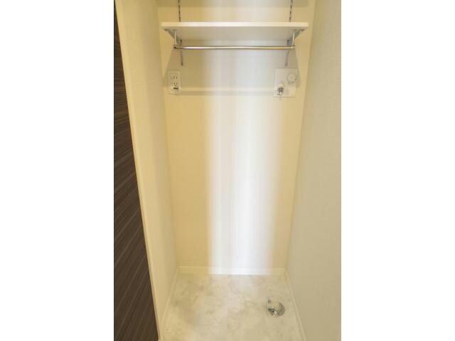 物件内観写真22　(室内洗濯機置場)