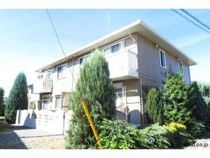 ロイヤルガーデン連取A（連取町）外観写真