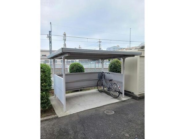 駐輪場(屋根付き駐輪場)