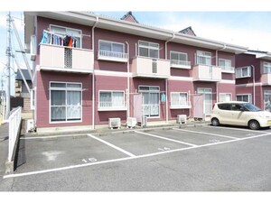 オギワラハイツB（下植木町）外観写真