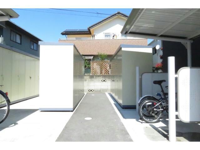 物件外観写真4　(物置)