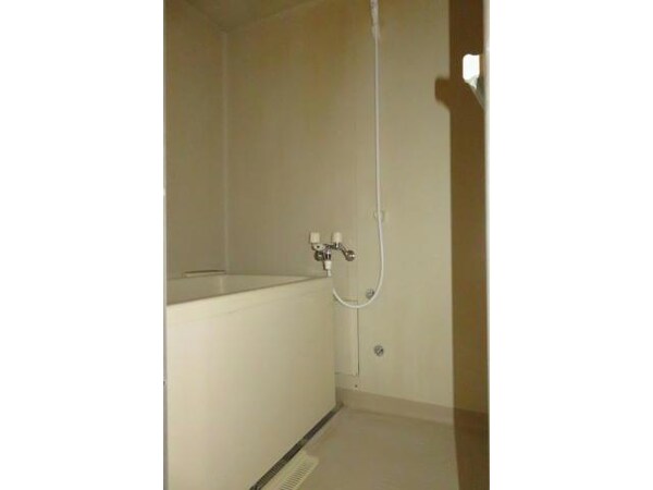 バス／シャワールーム等(浴室)