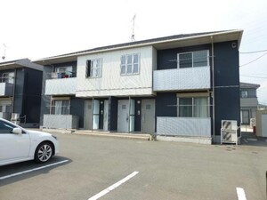 シャーメゾンプレミアムC（上泉町）外観写真