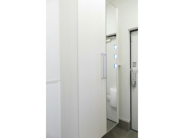 物件内観写真8　(シューズボックス)