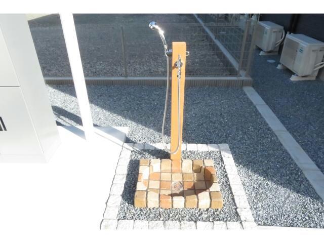 物件外観写真5　(ペット足洗い場)