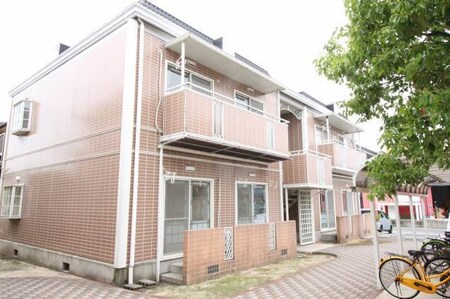 サンビレッジハニーA外観写真