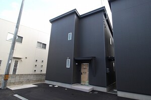 西阿知町S住宅　A棟外観写真
