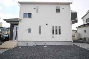 K-REGAEO鶴新田外観写真