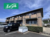 ロイヤルタウン有福　Ａ棟の外観写真