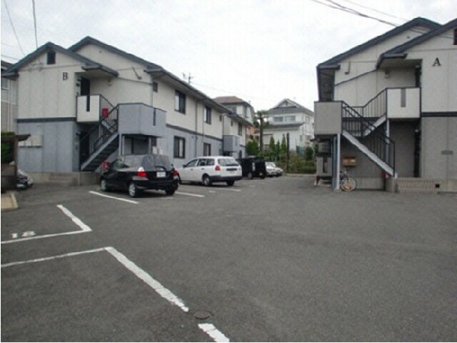 セジュール赤崎 Ａ棟の外観(右Ａ・左Ｂ)