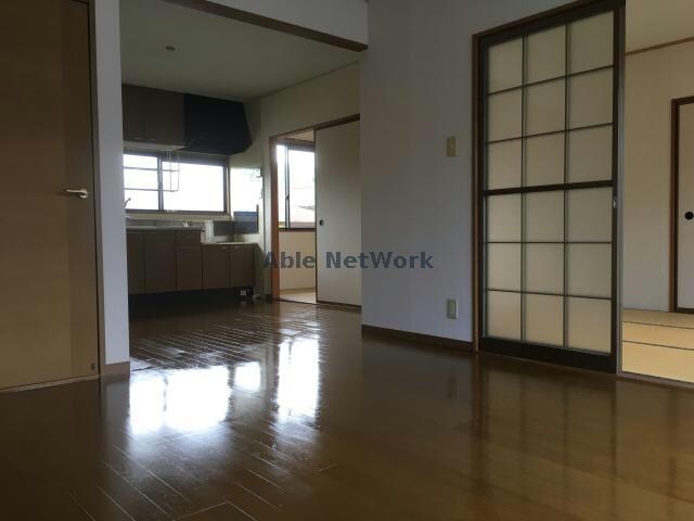 セジュール赤崎 Ａ棟の居室(A202)