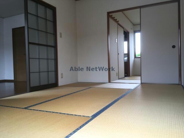 セジュール赤崎 Ａ棟の居室(A202)