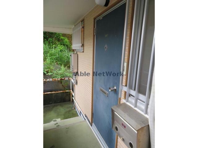 スティルライフ桜木の玄関回り