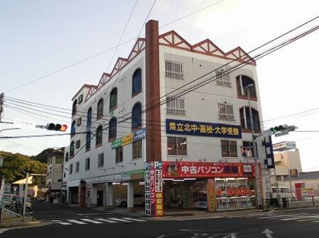 日宇富士ビル外観写真