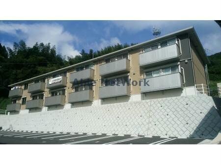 物件外観写真1　(リーフガーデン)