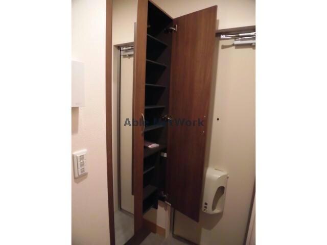 物件内観写真9　(同型部屋写真)