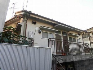 杉山アパート外観写真