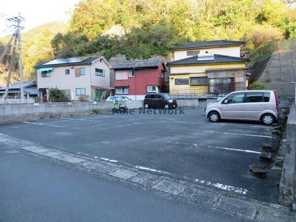 駐車場(近隣月極駐車場)