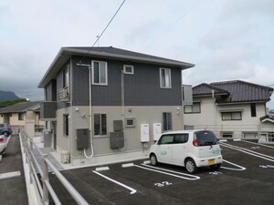 ロイヤルレジデンスB外観写真