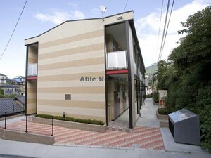 レオパレスグランドール佐世保外観写真