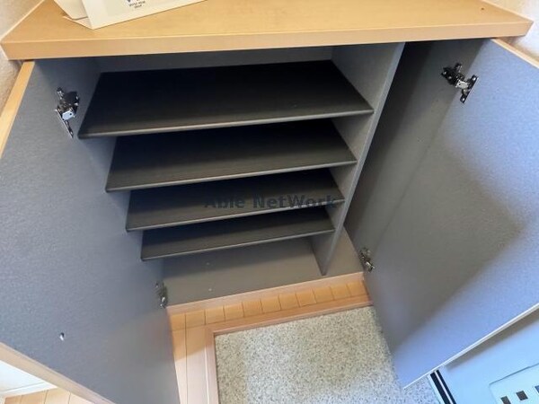 玄関回り