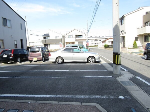 駐車場(駐車場)