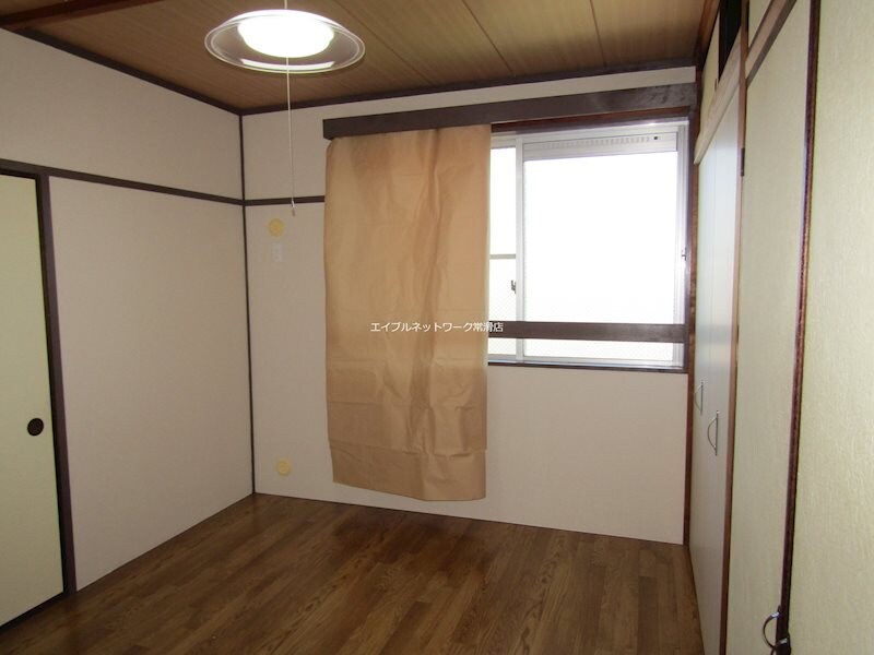 物件内観写真6　(洋室6帖)