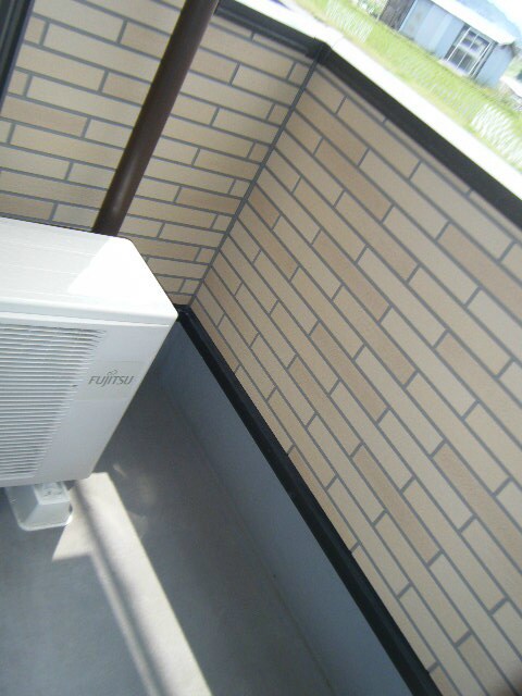 物件内観写真8　(ベランダ)