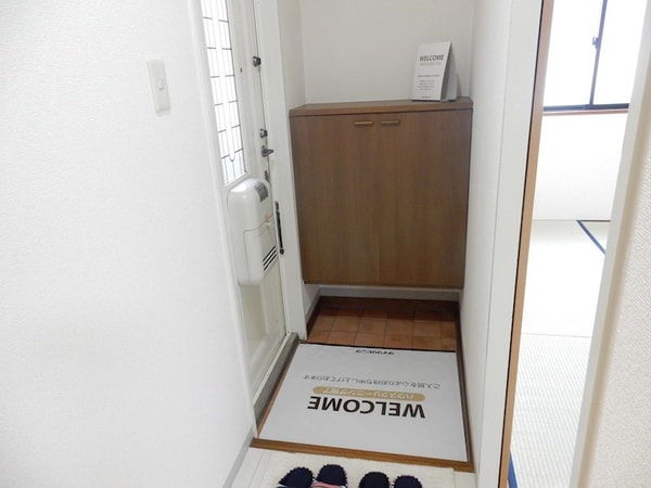 玄関(玄関)