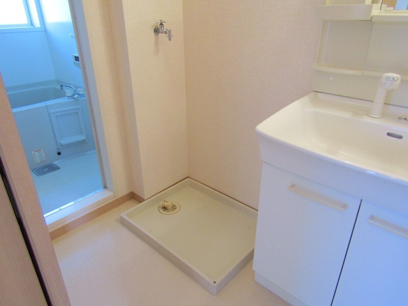 物件内観写真15　(洗濯パン)