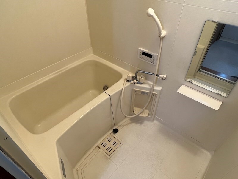 物件内観写真5　(浴室)