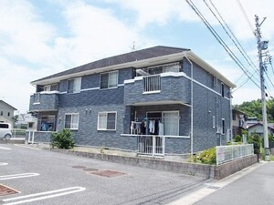 サンライズ柿谷C外観写真