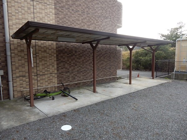 その他共有部分(駐輪場)