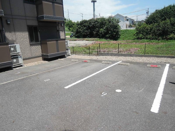 駐車場(駐車場)