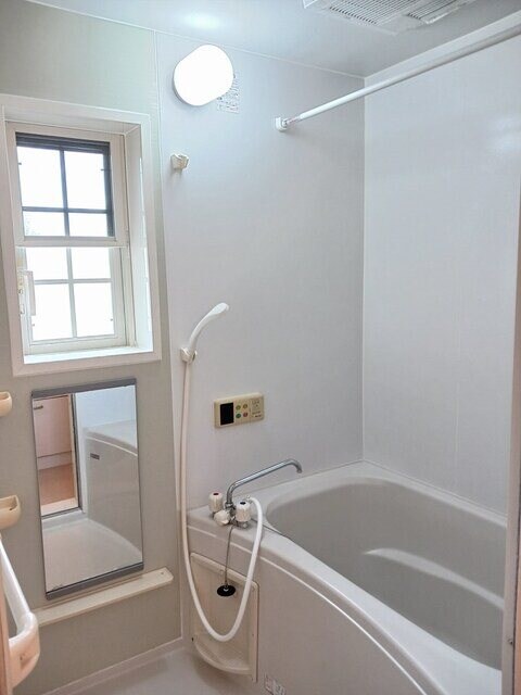 物件内観写真5　(浴室)