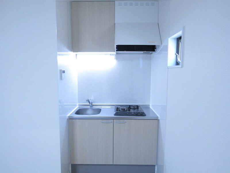 物件内観写真3　(システムキッチン)