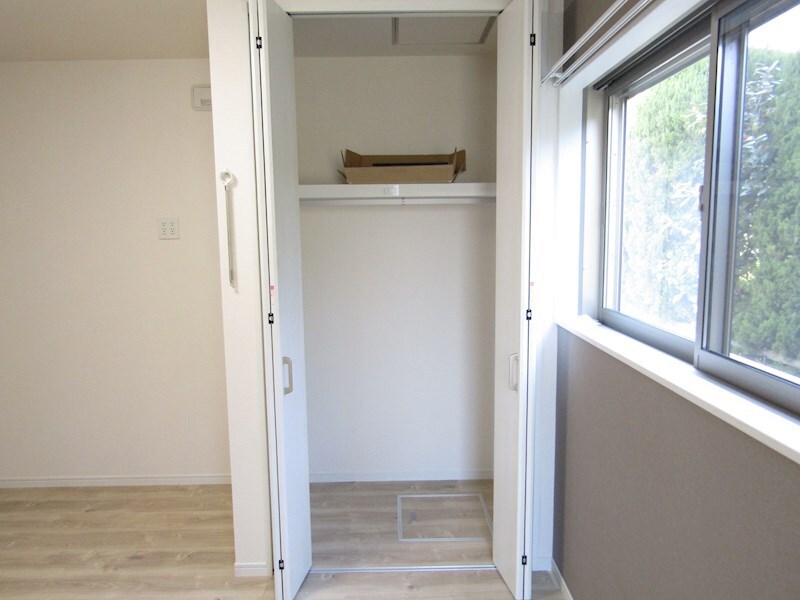 物件内観写真10　(クローゼット)