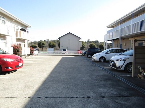 駐車場(駐車場)