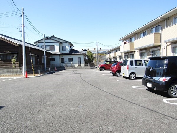 駐車場(駐車場)